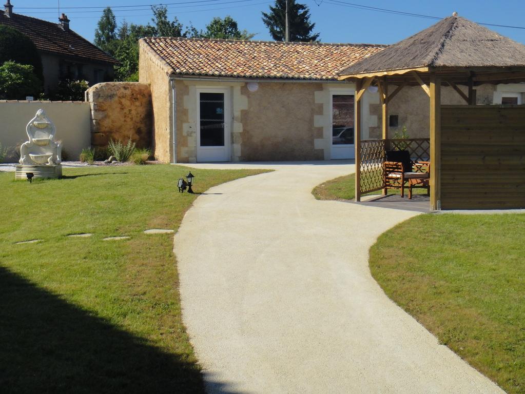 Le Domaine Du Luth Villa Quincay Exteriör bild